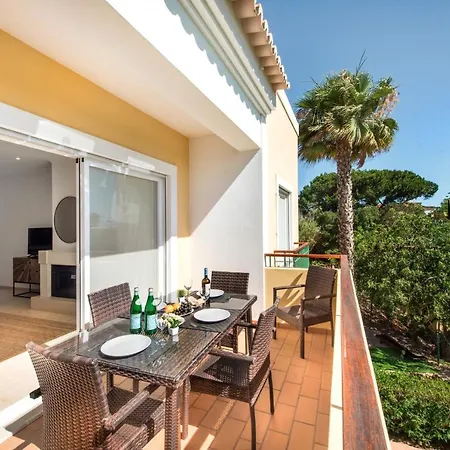 Luxurious First Floor Sleeps 4 Apartment Carvoeiro (Lagoa)